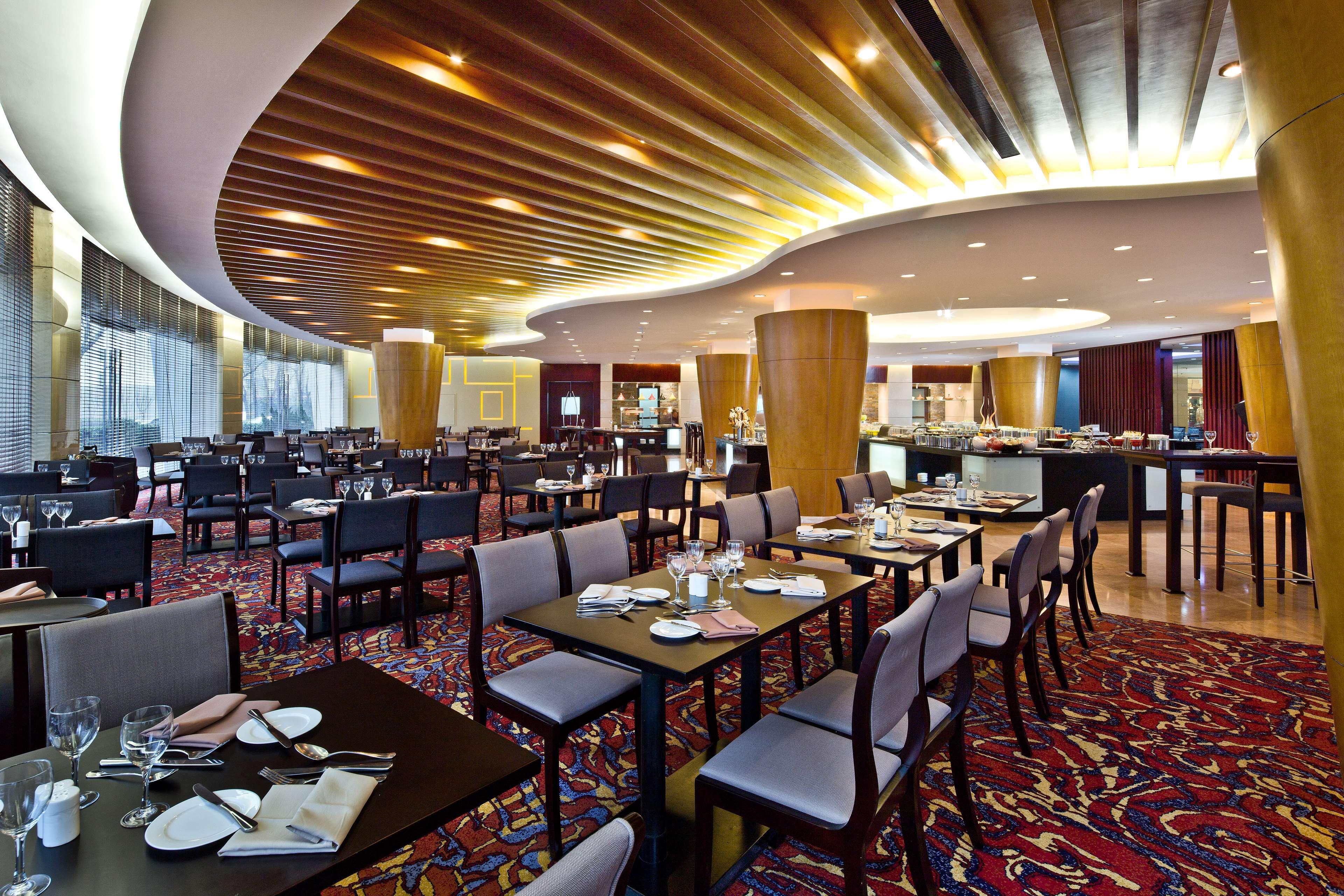 Готель Park Plaza Beijing Science Park Ресторан фото